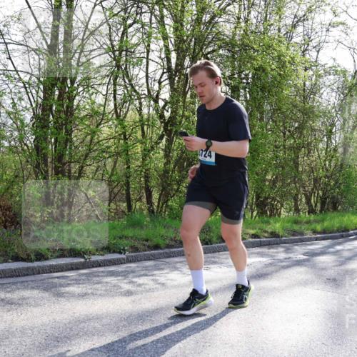 12.04.2026 - 45. Internationalen Wilhelmsburger Insellauf Yannick Fuchs http://msf.ph/oto/9491876 12.04.2026 10:43:18 Laufen 724 meine-sportfotos.de