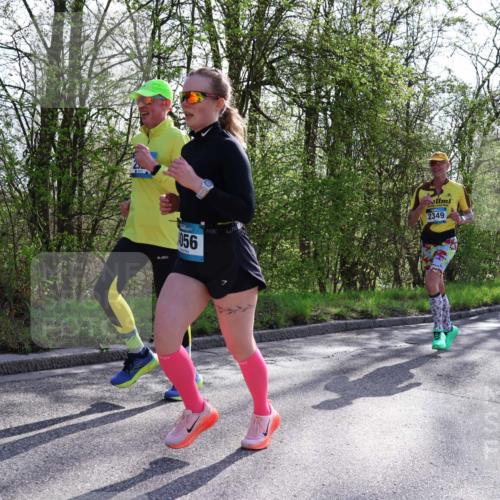 12.04.2026 - 45. Internationalen Wilhelmsburger Insellauf Yannick Fuchs http://msf.ph/oto/9491905 12.04.2026 10:43:22 Laufen 056, 2349 meine-sportfotos.de