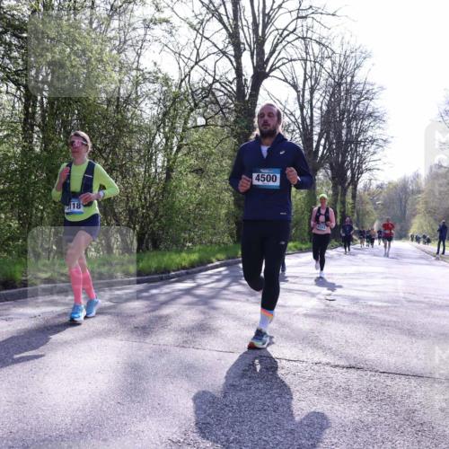 12.04.2026 - 45. Internationalen Wilhelmsburger Insellauf Yannick Fuchs http://msf.ph/oto/9491976 12.04.2026 10:43:33 Laufen 118, 4500, 5333 meine-sportfotos.de