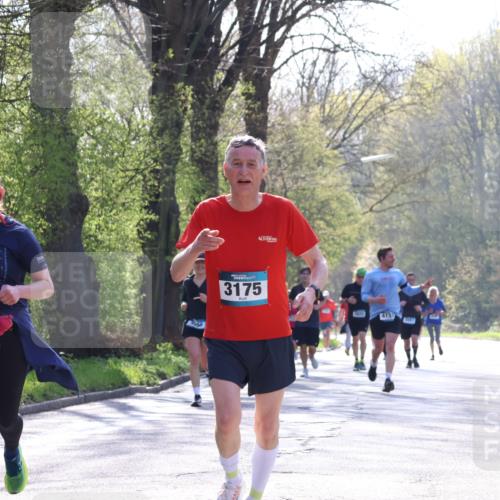 12.04.2026 - 45. Internationalen Wilhelmsburger Insellauf Yannick Fuchs http://msf.ph/oto/9492004 12.04.2026 10:43:38 Laufen 3175, 055, 1433, 413 meine-sportfotos.de
