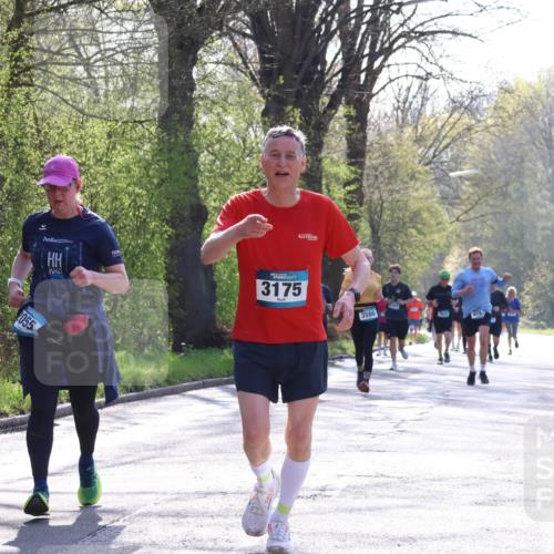12.04.2026 - 45. Internationalen Wilhelmsburger Insellauf Yannick Fuchs http://msf.ph/oto/9492010 12.04.2026 10:43:39 Laufen 1055, 3175, 3580, 4131 meine-sportfotos.de