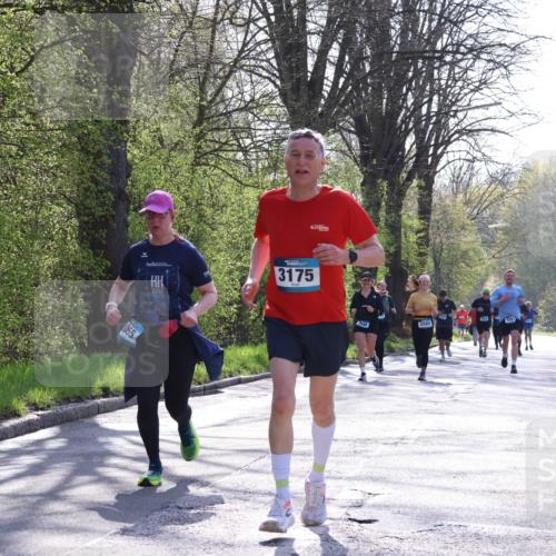 12.04.2026 - 45. Internationalen Wilhelmsburger Insellauf Yannick Fuchs http://msf.ph/oto/9492017 12.04.2026 10:43:40 Laufen 055, 3175, 3580 meine-sportfotos.de