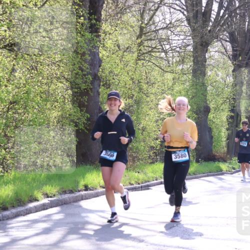 12.04.2026 - 45. Internationalen Wilhelmsburger Insellauf Yannick Fuchs http://msf.ph/oto/9492044 12.04.2026 10:43:44 Laufen 3396, 3580, 2324, 4131 meine-sportfotos.de