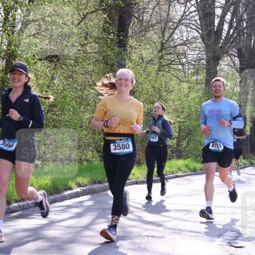 12.04.2026 - 45. Internationalen Wilhelmsburger Insellauf Yannick Fuchs http://msf.ph/oto/9492056 12.04.2026 10:43:45 Laufen 3296, 3580, 747, 4131, 5771, 5822, 5557 meine-sportfotos.de