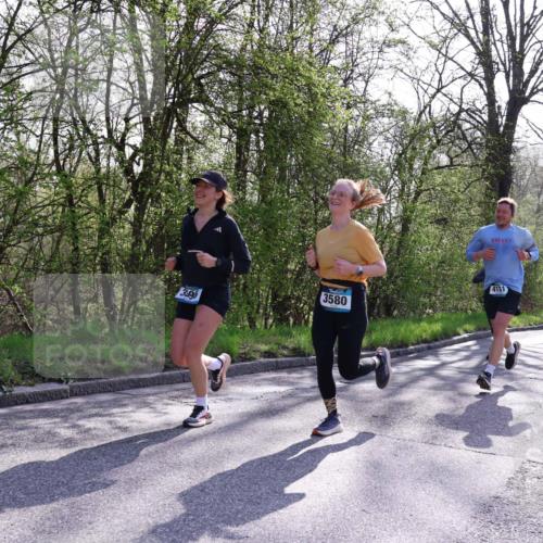12.04.2026 - 45. Internationalen Wilhelmsburger Insellauf Yannick Fuchs http://msf.ph/oto/9492066 12.04.2026 10:43:46 Laufen 3580, 339, 4131 meine-sportfotos.de