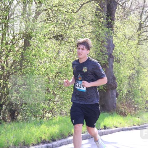12.04.2026 - 45. Internationalen Wilhelmsburger Insellauf Yannick Fuchs http://msf.ph/oto/9492086 12.04.2026 10:43:50 Laufen 1255, 2324, 5822 meine-sportfotos.de