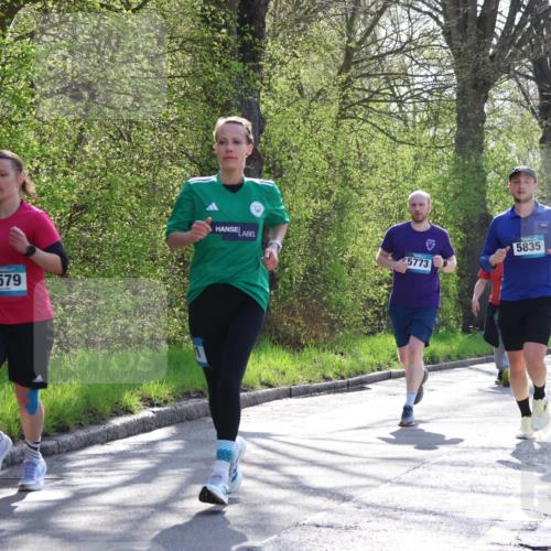 12.04.2026 - 45. Internationalen Wilhelmsburger Insellauf Yannick Fuchs http://msf.ph/oto/9492183 12.04.2026 10:44:05 Laufen 2579, 5773, 5835, 3224 meine-sportfotos.de