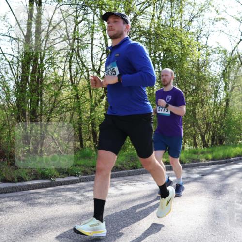12.04.2026 - 45. Internationalen Wilhelmsburger Insellauf Yannick Fuchs http://msf.ph/oto/9492209 12.04.2026 10:44:08 Laufen 835, 5773 meine-sportfotos.de