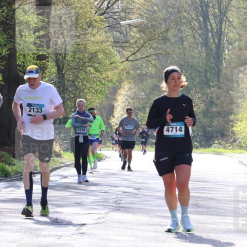 12.04.2026 - 45. Internationalen Wilhelmsburger Insellauf Yannick Fuchs http://msf.ph/oto/9492222 12.04.2026 10:44:11 Laufen 3224, 2133, 4158, 2458, 5512, 4714 meine-sportfotos.de
