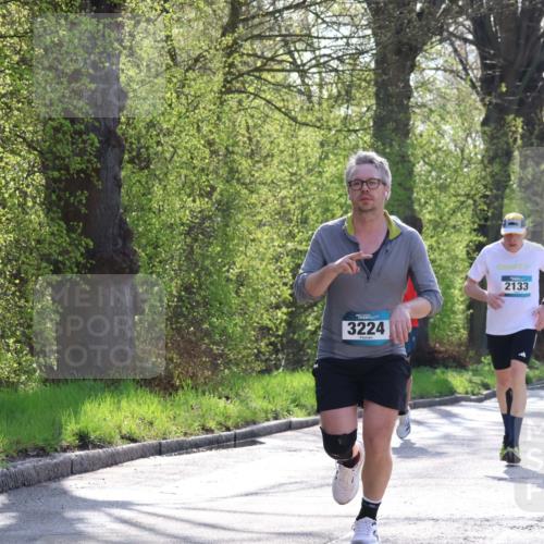12.04.2026 - 45. Internationalen Wilhelmsburger Insellauf Yannick Fuchs http://msf.ph/oto/9492236 12.04.2026 10:44:13 Laufen 3224, 2133, 4154 meine-sportfotos.de