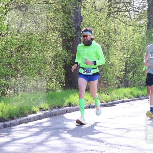 12.04.2026 - 45. Internationalen Wilhelmsburger Insellauf Yannick Fuchs http://msf.ph/oto/9492312 12.04.2026 10:44:26 Laufen 2458, 5512, 4155 meine-sportfotos.de