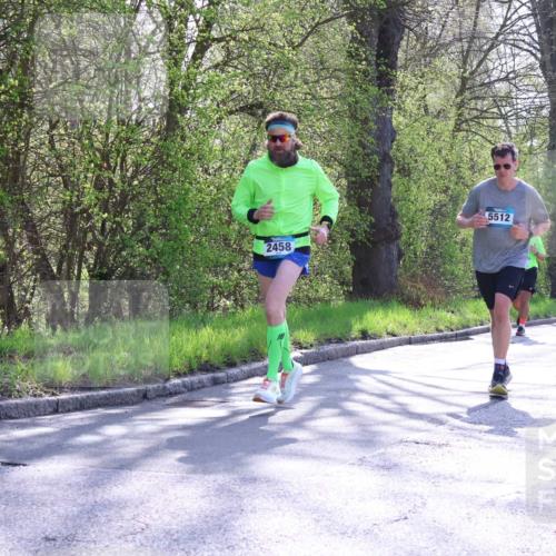 12.04.2026 - 45. Internationalen Wilhelmsburger Insellauf Yannick Fuchs http://msf.ph/oto/9492322 12.04.2026 10:44:27 Laufen 2458, 5512, 3916, 4155 meine-sportfotos.de