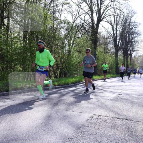 12.04.2026 - 45. Internationalen Wilhelmsburger Insellauf Yannick Fuchs http://msf.ph/oto/9492334 12.04.2026 10:44:29 Laufen 2458, 5512 meine-sportfotos.de