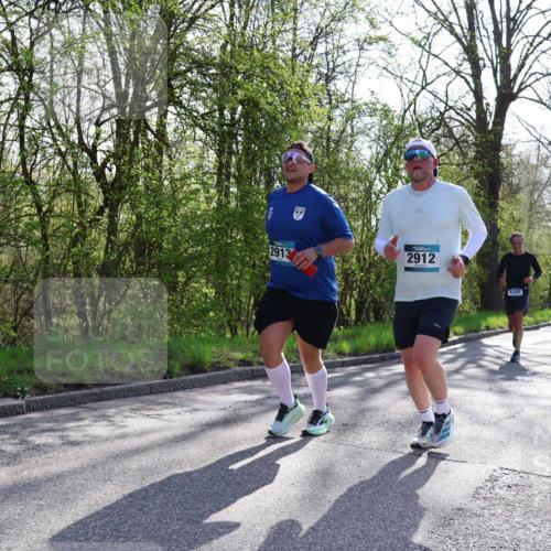 12.04.2026 - 45. Internationalen Wilhelmsburger Insellauf Yannick Fuchs http://msf.ph/oto/9492401 12.04.2026 10:44:39 Laufen 2913, 2912, 4388 meine-sportfotos.de