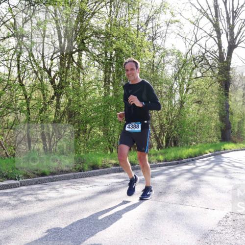 12.04.2026 - 45. Internationalen Wilhelmsburger Insellauf Yannick Fuchs http://msf.ph/oto/9492416 12.04.2026 10:44:42 Laufen 4388 meine-sportfotos.de