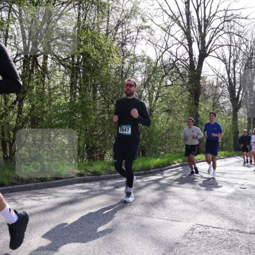 12.04.2026 - 45. Internationalen Wilhelmsburger Insellauf Yannick Fuchs http://msf.ph/oto/9492482 12.04.2026 10:44:55 Laufen 2361, 2847 meine-sportfotos.de