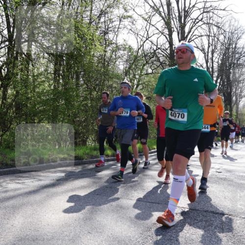 12.04.2026 - 45. Internationalen Wilhelmsburger Insellauf Yannick Fuchs http://msf.ph/oto/9492598 12.04.2026 10:45:13 Laufen 2818, 179, 997, 4070, 344 meine-sportfotos.de