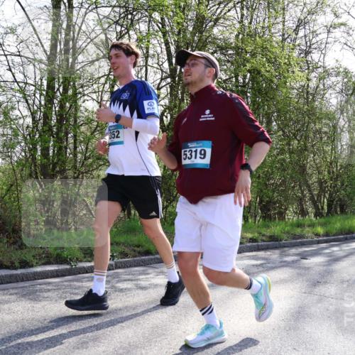 12.04.2026 - 45. Internationalen Wilhelmsburger Insellauf Yannick Fuchs http://msf.ph/oto/9492646 12.04.2026 10:45:19 Laufen 352, 5319 meine-sportfotos.de
