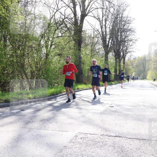 12.04.2026 - 45. Internationalen Wilhelmsburger Insellauf Yannick Fuchs http://msf.ph/oto/9492652 12.04.2026 10:45:21 Laufen 2441, 4368, 4448 meine-sportfotos.de