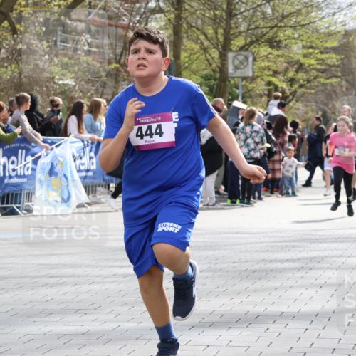 12.04.2026 - 45. Internationalen Wilhelmsburger Insellauf Strokosch-Dieckow http://msf.ph/oto/9492653 12.04.2026 14:51:13 Ziel 1843, 380, 435, 1051, 544, 444, 868, 852, 358, 1072 meine-sportfotos.de
