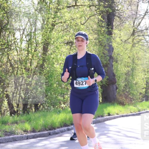 12.04.2026 - 45. Internationalen Wilhelmsburger Insellauf Yannick Fuchs http://msf.ph/oto/9492672 12.04.2026 10:45:27 Laufen 4927 meine-sportfotos.de
