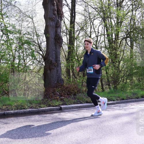 12.04.2026 - 45. Internationalen Wilhelmsburger Insellauf Yannick Fuchs http://msf.ph/oto/9492722 12.04.2026 10:45:38 Laufen 3340 meine-sportfotos.de