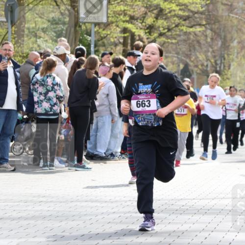 12.04.2026 - 45. Internationalen Wilhelmsburger Insellauf Strokosch-Dieckow http://msf.ph/oto/9492796 12.04.2026 14:50:48 Ziel 331, 626, 895, 357, 889, 408, 351, 893, 455, 388, 663, 359, 858, 531, 493, 1822 meine-sportfotos.de