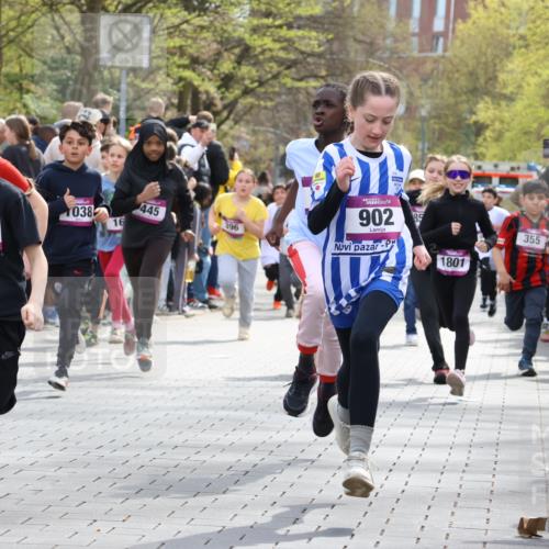 12.04.2026 - 45. Internationalen Wilhelmsburger Insellauf Strokosch-Dieckow http://msf.ph/oto/9492952 12.04.2026 14:50:04 Ziel 368, 898, 1039, 901, 131, 1061, 624, 1825, 141, 164, 113, 1845, 1849, 1810, 352, 902, 1814, 860, 854, 885, 1801, 138, 355, 856, 1038, 516, 445, 395, 600, 168, 396, 871 meine-sportfotos.de