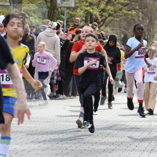 12.04.2026 - 45. Internationalen Wilhelmsburger Insellauf Strokosch-Dieckow http://msf.ph/oto/9492959 12.04.2026 14:50:03 Ziel 672, 368, 898, 1039, 901, 131, 1061, 624, 1825, 141, 164, 113, 1845, 1849, 1810, 352, 902, 1814, 860, 854, 885, 1801, 138, 355, 856, 1038, 516, 445, 395, 600, 168, 396, 871 meine-sportfotos.de