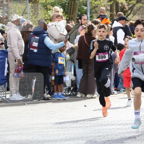 12.04.2026 - 45. Internationalen Wilhelmsburger Insellauf Strokosch-Dieckow http://msf.ph/oto/9493265 12.04.2026 14:48:47 Ziel 1826, 1841, 337, 167, 1846, 683, 900, 899, 49, 424, 70, 381 meine-sportfotos.de