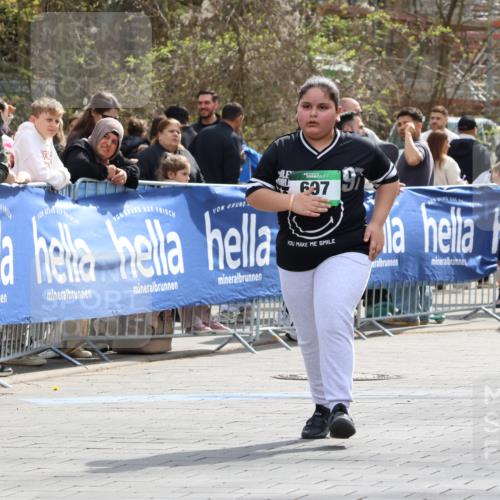 12.04.2026 - 45. Internationalen Wilhelmsburger Insellauf Strokosch-Dieckow http://msf.ph/oto/9493393 12.04.2026 14:41:40 Ziel  meine-sportfotos.de