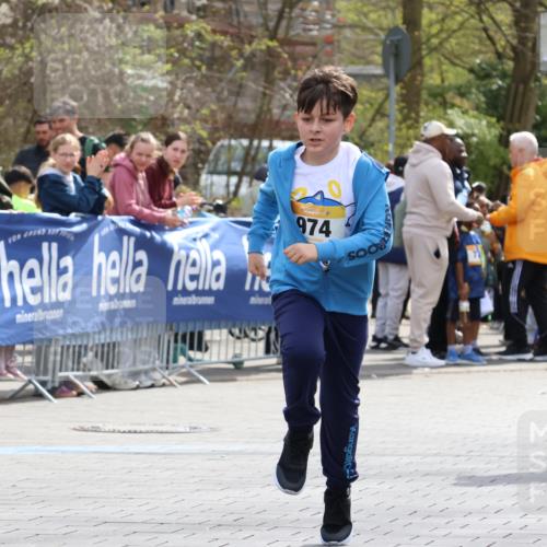 12.04.2026 - 45. Internationalen Wilhelmsburger Insellauf Strokosch-Dieckow http://msf.ph/oto/9493406 12.04.2026 14:38:44 Ziel  meine-sportfotos.de