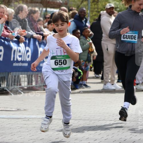 12.04.2026 - 45. Internationalen Wilhelmsburger Insellauf Strokosch-Dieckow http://msf.ph/oto/9493504 12.04.2026 14:36:52 Ziel 644, 511, 650, 689 meine-sportfotos.de