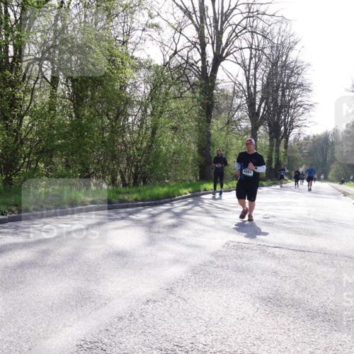 12.04.2026 - 45. Internationalen Wilhelmsburger Insellauf Yannick Fuchs http://msf.ph/oto/9493581 12.04.2026 10:46:48 Laufen 4991 meine-sportfotos.de