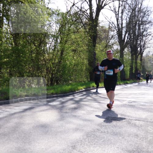 12.04.2026 - 45. Internationalen Wilhelmsburger Insellauf Yannick Fuchs http://msf.ph/oto/9493584 12.04.2026 10:46:49 Laufen 4991 meine-sportfotos.de