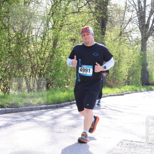 12.04.2026 - 45. Internationalen Wilhelmsburger Insellauf Yannick Fuchs http://msf.ph/oto/9493587 12.04.2026 10:46:49 Laufen 4991 meine-sportfotos.de