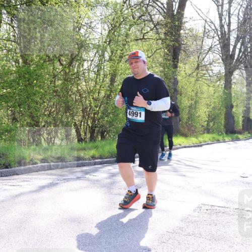 12.04.2026 - 45. Internationalen Wilhelmsburger Insellauf Yannick Fuchs http://msf.ph/oto/9493588 12.04.2026 10:46:49 Laufen 4991, 379 meine-sportfotos.de