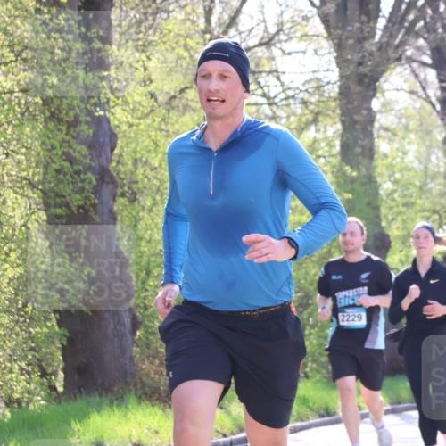 12.04.2026 - 45. Internationalen Wilhelmsburger Insellauf Yannick Fuchs http://msf.ph/oto/9493610 12.04.2026 10:46:56 Laufen 2229 meine-sportfotos.de