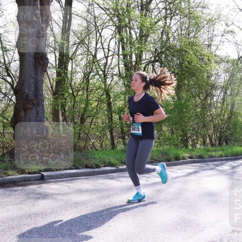 12.04.2026 - 45. Internationalen Wilhelmsburger Insellauf Yannick Fuchs http://msf.ph/oto/9493652 12.04.2026 10:47:05 Laufen 5615, 2858 meine-sportfotos.de