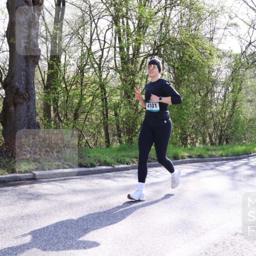 12.04.2026 - 45. Internationalen Wilhelmsburger Insellauf Yannick Fuchs http://msf.ph/oto/9493665 12.04.2026 10:47:07 Laufen 4101 meine-sportfotos.de