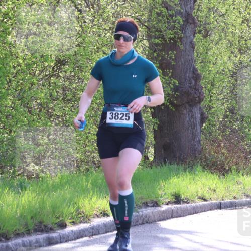 12.04.2026 - 45. Internationalen Wilhelmsburger Insellauf Yannick Fuchs http://msf.ph/oto/9493670 12.04.2026 10:47:09 Laufen 3825 meine-sportfotos.de