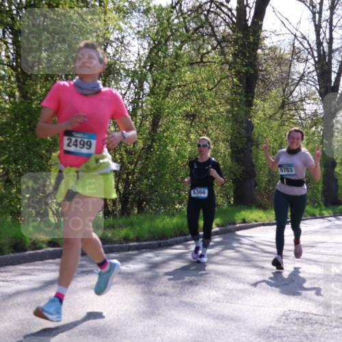 12.04.2026 - 45. Internationalen Wilhelmsburger Insellauf Yannick Fuchs http://msf.ph/oto/9493689 12.04.2026 10:47:13 Laufen 2499, 5366, 5703, 5468 meine-sportfotos.de