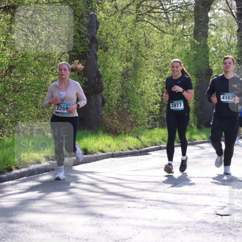 12.04.2026 - 45. Internationalen Wilhelmsburger Insellauf Yannick Fuchs http://msf.ph/oto/9493720 12.04.2026 10:47:23 Laufen 2977, 2269, 4107, 3045 meine-sportfotos.de