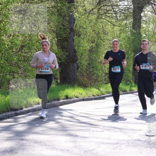 12.04.2026 - 45. Internationalen Wilhelmsburger Insellauf Yannick Fuchs http://msf.ph/oto/9493722 12.04.2026 10:47:23 Laufen 2269, 2977, 4107, 953, 3044, 3045 meine-sportfotos.de
