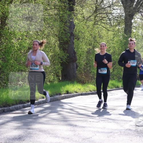 12.04.2026 - 45. Internationalen Wilhelmsburger Insellauf Yannick Fuchs http://msf.ph/oto/9493724 12.04.2026 10:47:24 Laufen 2269, 2977, 4107, 3953, 3045 meine-sportfotos.de