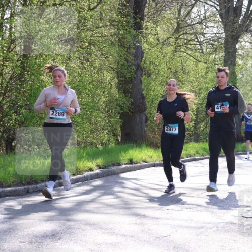 12.04.2026 - 45. Internationalen Wilhelmsburger Insellauf Yannick Fuchs http://msf.ph/oto/9493726 12.04.2026 10:47:24 Laufen 2269, 2977, 41, 3045 meine-sportfotos.de