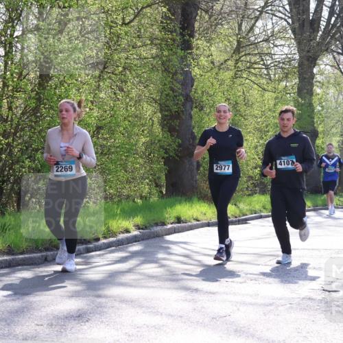 12.04.2026 - 45. Internationalen Wilhelmsburger Insellauf Yannick Fuchs http://msf.ph/oto/9493727 12.04.2026 10:47:24 Laufen 2269, 2977, 4107, 3953, 3044, 3045 meine-sportfotos.de