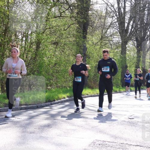 12.04.2026 - 45. Internationalen Wilhelmsburger Insellauf Yannick Fuchs http://msf.ph/oto/9493731 12.04.2026 10:47:25 Laufen 2265, 2977, 4107, 3045 meine-sportfotos.de