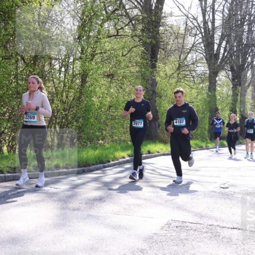 12.04.2026 - 45. Internationalen Wilhelmsburger Insellauf Yannick Fuchs http://msf.ph/oto/9493732 12.04.2026 10:47:25 Laufen 2269, 2977, 4107, 3045 meine-sportfotos.de