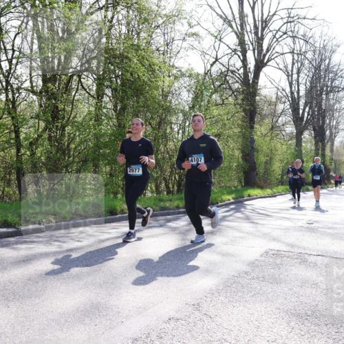12.04.2026 - 45. Internationalen Wilhelmsburger Insellauf Yannick Fuchs http://msf.ph/oto/9493743 12.04.2026 10:47:27 Laufen 2977, 4107, 3045 meine-sportfotos.de
